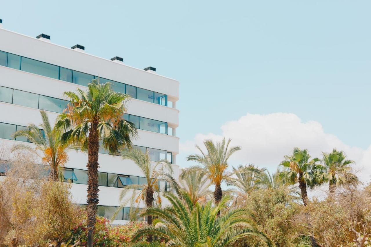 El Hotel Pacha - Entrance To Pacha Club Included Ibiza-stad Buitenkant foto